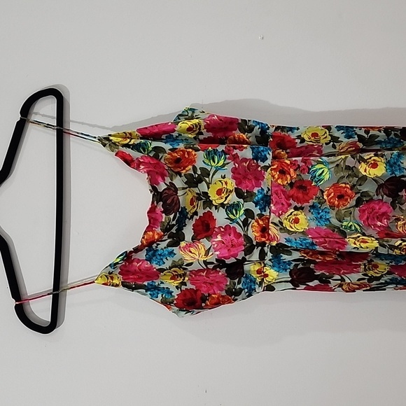 Alice + Olivia Chistina Dress - Just in Bloom - Picture 2 of 12